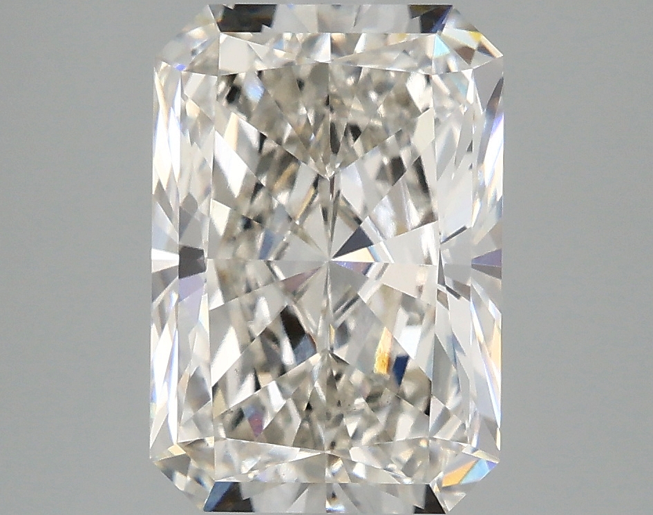3.7 ct LabGrown Radiant G VS1