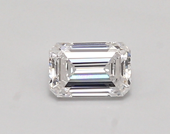0.49 ct LabGrown Emerald D VS1