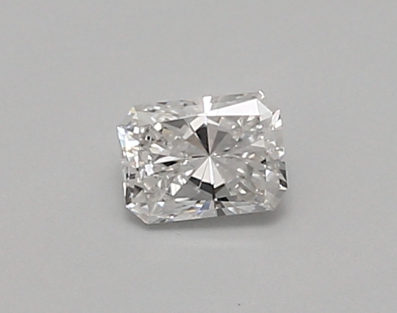 0.32 ct LabGrown Radiant D VVS2