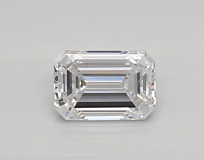0.45 ct LabGrown Emerald D VS1