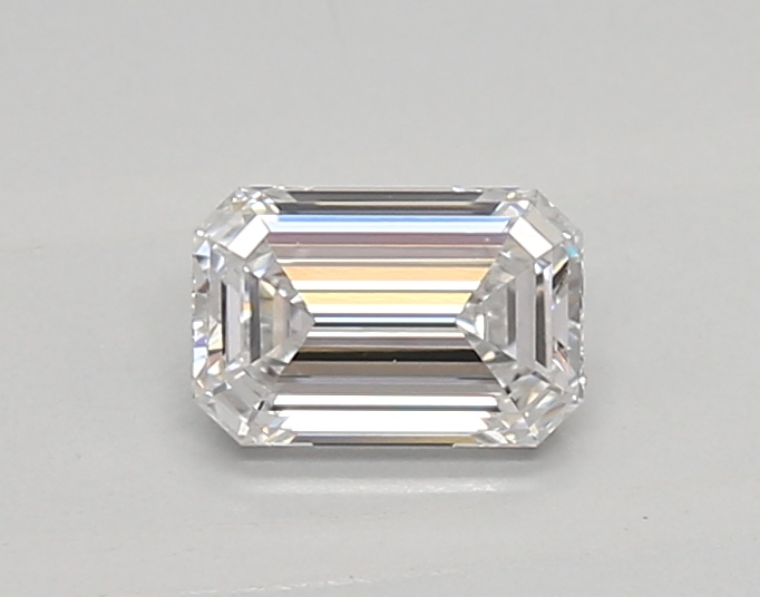 0.45 ct LabGrown Emerald D VS1