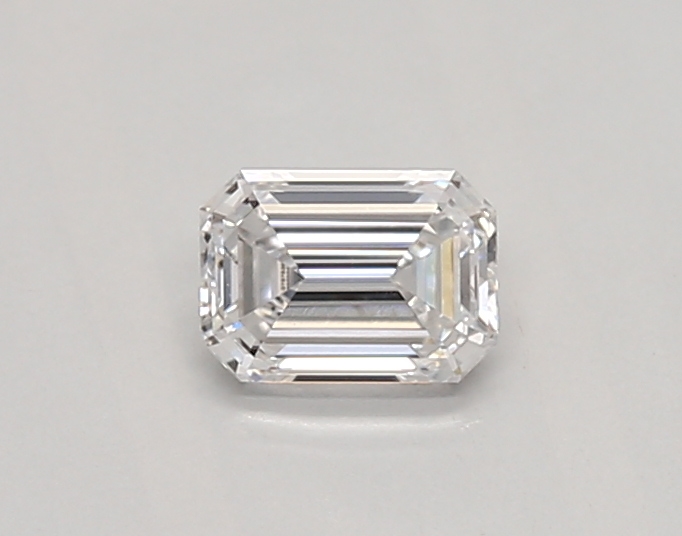 0.33 ct LabGrown Emerald D VVS2